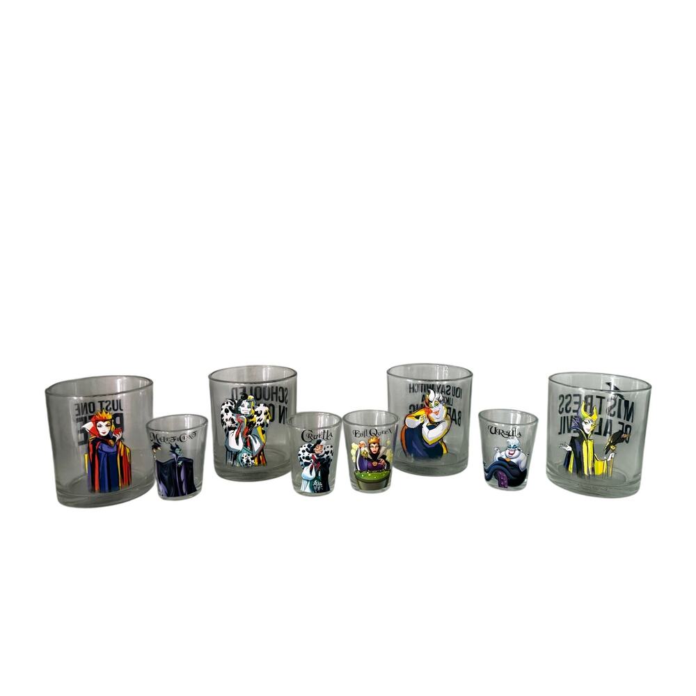 Disney villians glass and‎ shot glass set